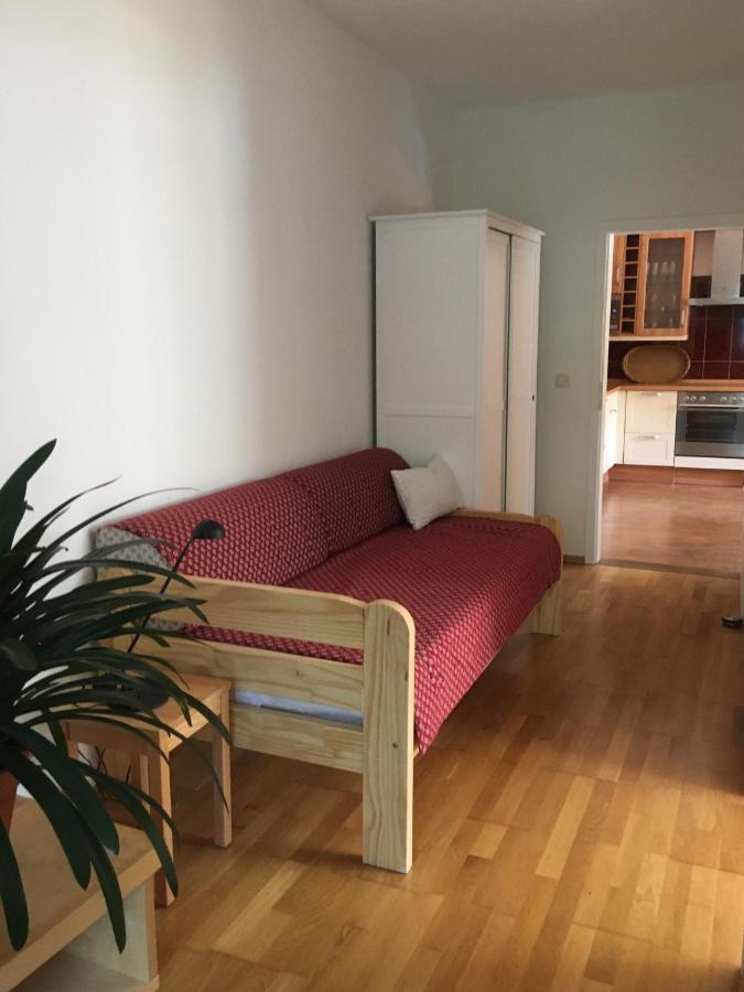 Ferienwohnung Kastanienblick Oder Parkblick, Oder Unser Radlerzimmer! Ziethen  المظهر الخارجي الصورة